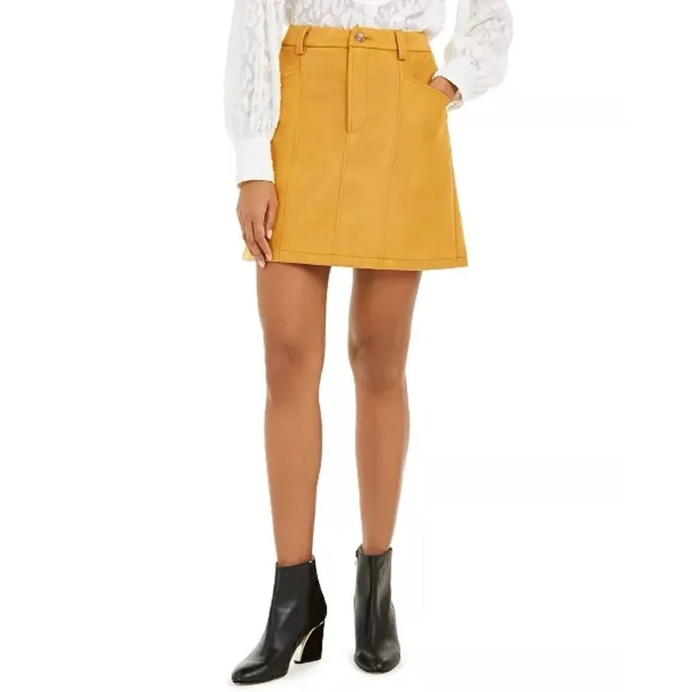 NWT French Connection Bahati Faux Suedette Mini Skirt in Golden Oak, Size 6